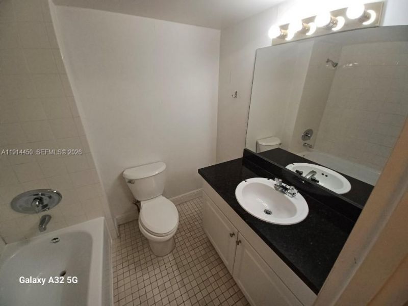 4330 NW 79th Ave, Unit 2D, Doral, FL 33166 Photo