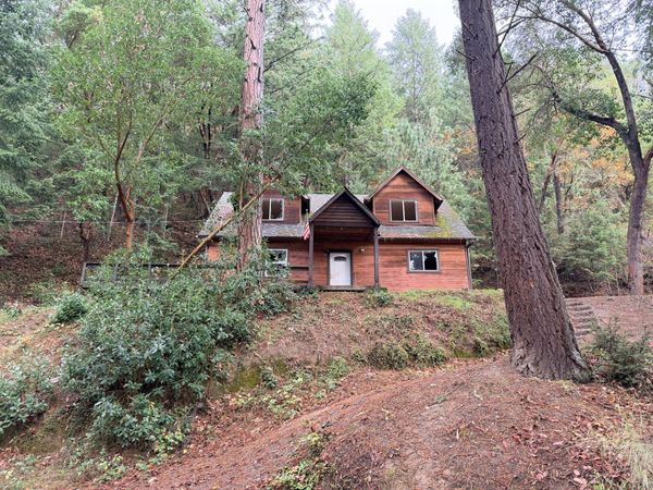 198 Coyote Creek Road, Wolf Creek, OR 97497