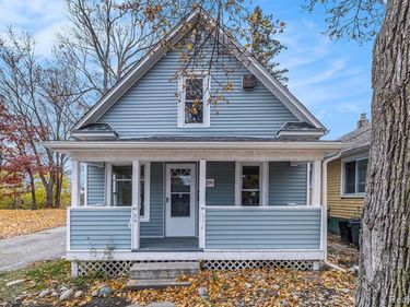 1379 Washington Avenue, Flint, MI 48503