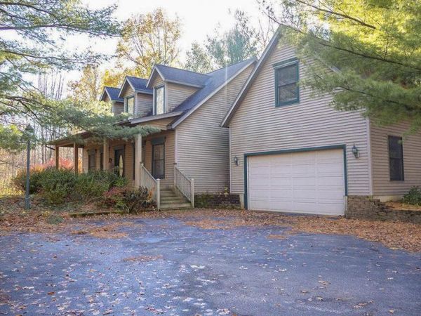 11760 Landon Road, Baroda, MI 49101