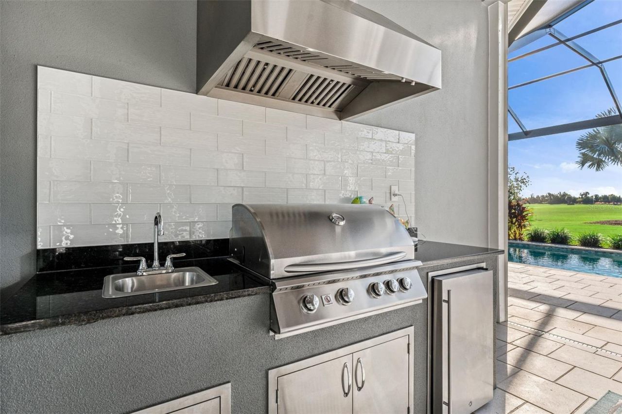 15126 Derna Terrace, Bradenton, FL 34211 Photo