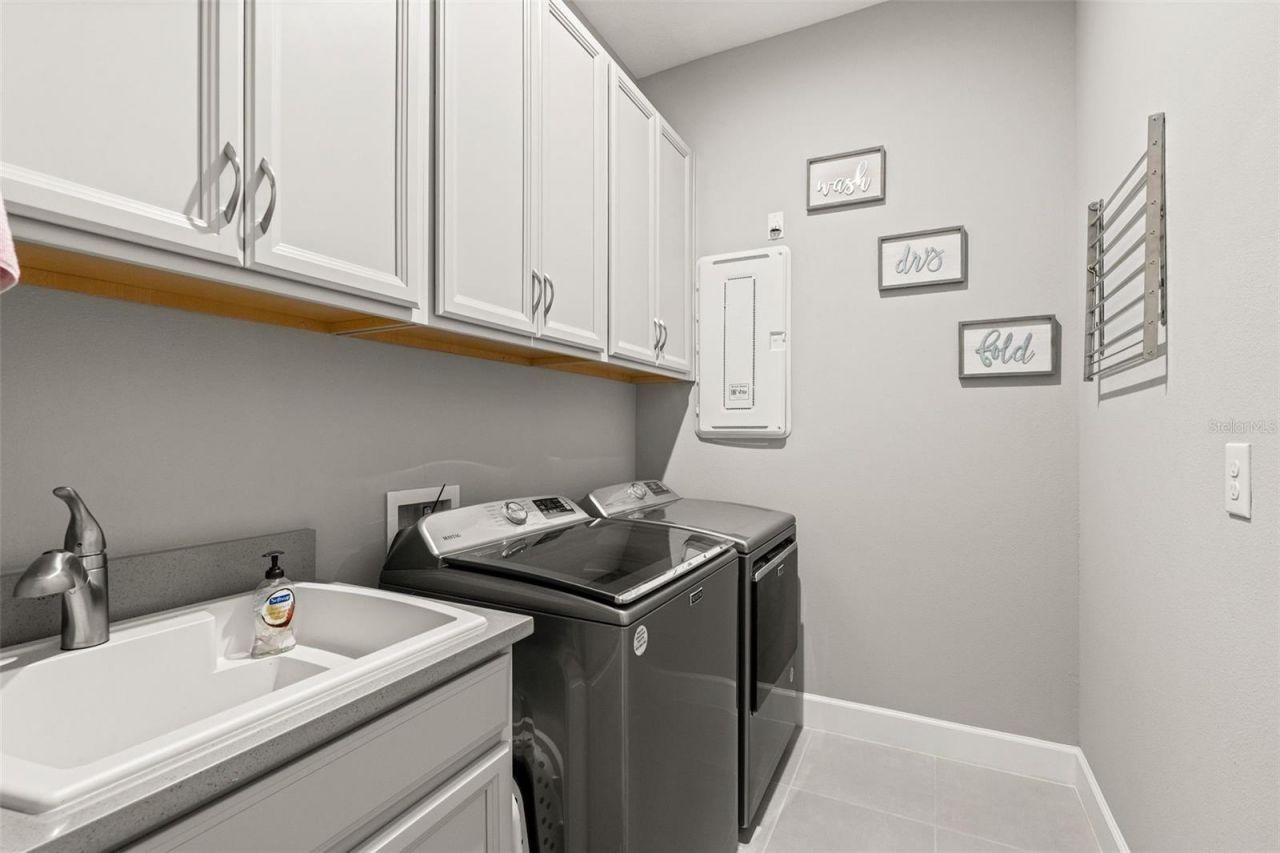 15126 Derna Terrace, Bradenton, FL 34211 Photo