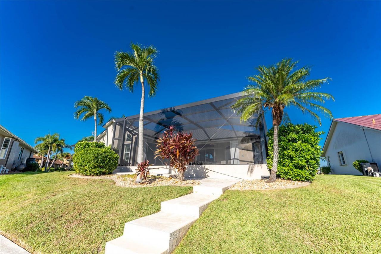 1353 Thrasher, Punta Gorda, FL 33950 Photo