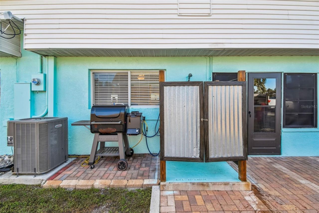 416 41st Street W, Palmetto, FL 34221 Photo