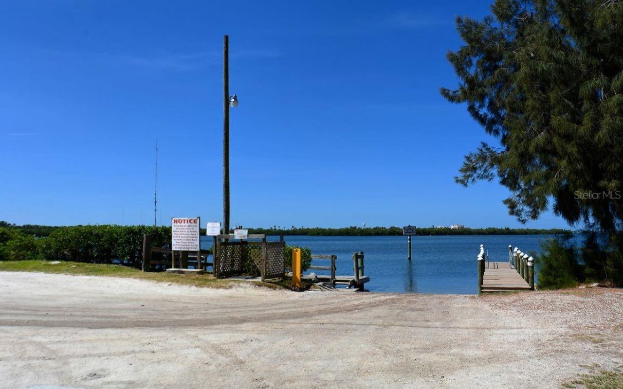 416 41st Street W, Palmetto, FL 34221 Photo