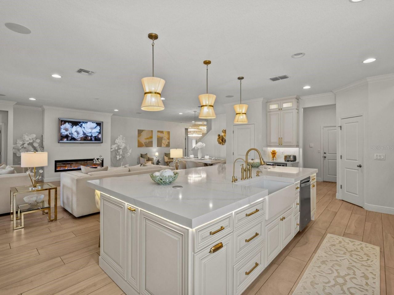 489 Avila Place, Howey in the Hills, FL 34737 Photo