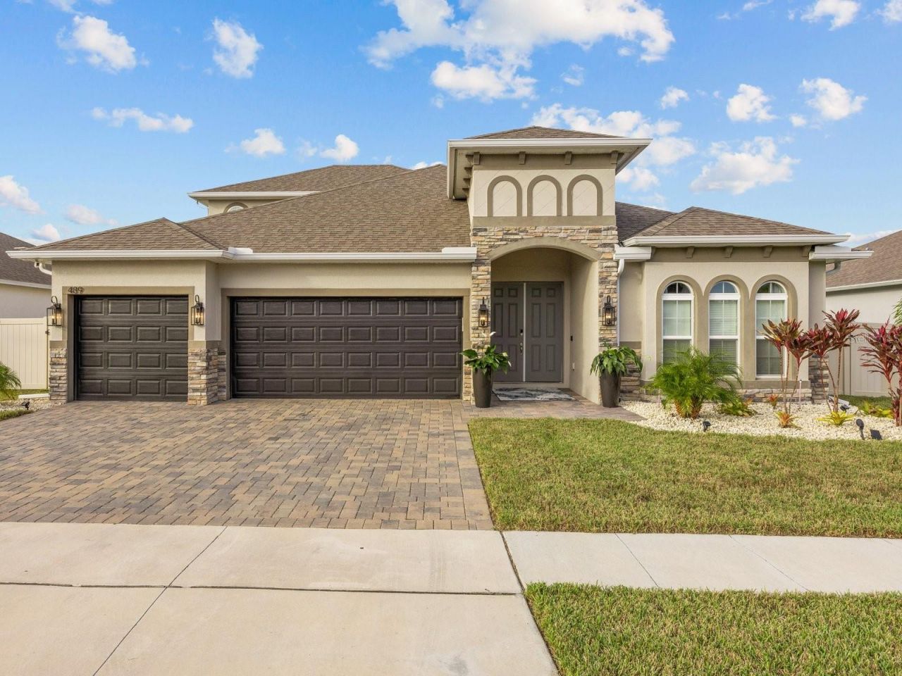 489 Avila Place, Howey in the Hills, FL 34737 Photo
