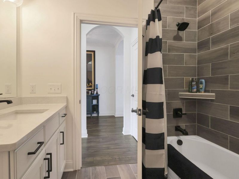 6452 Nature Nook Drive, Lewis Center, OH 43035 Photo 24