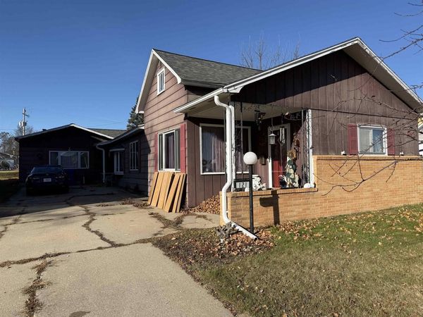 121 S ELLIS AVENUE, Peshtigo, WI 54157
