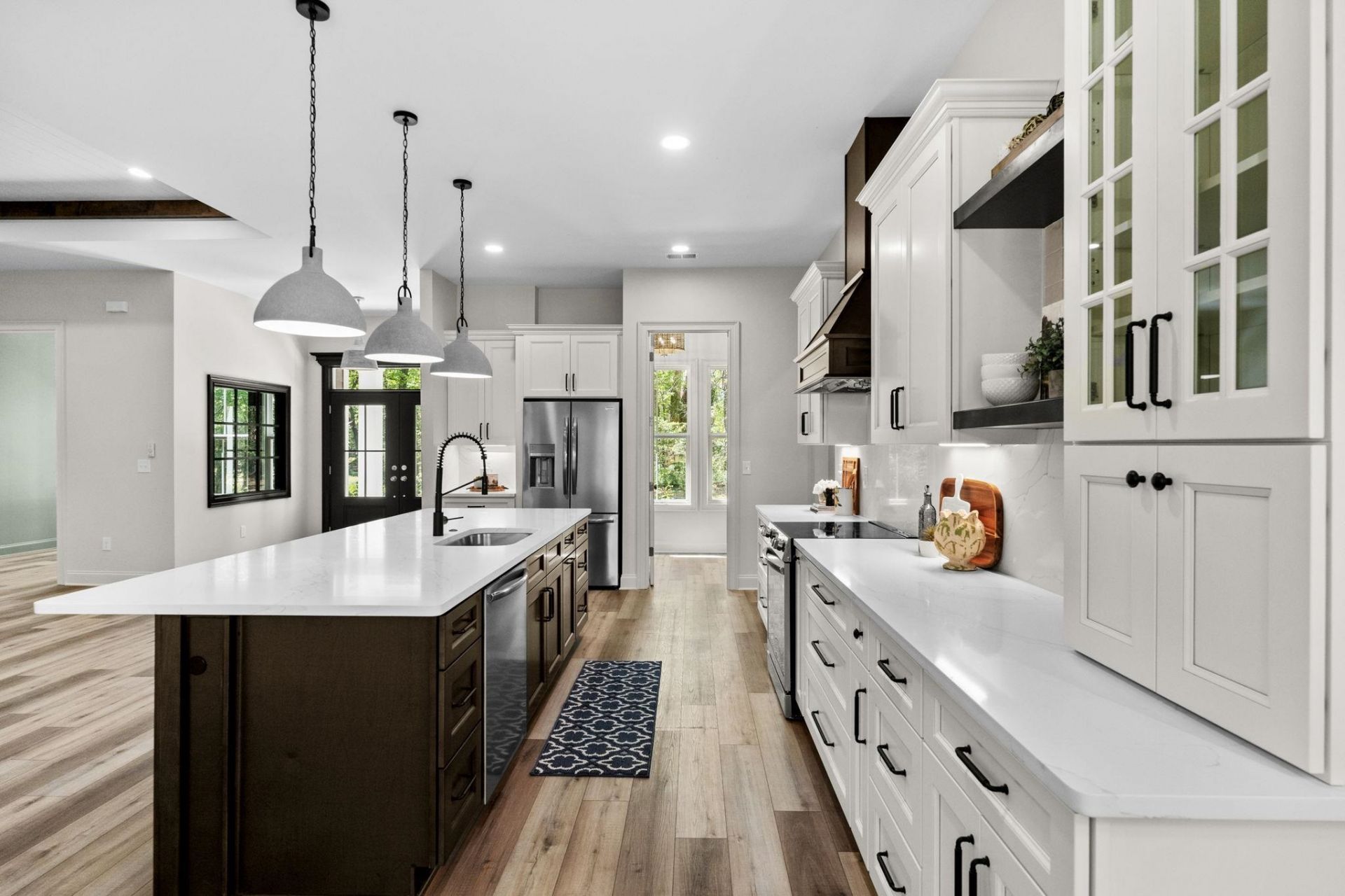 1309 Spinnaker Dr. Photo 13