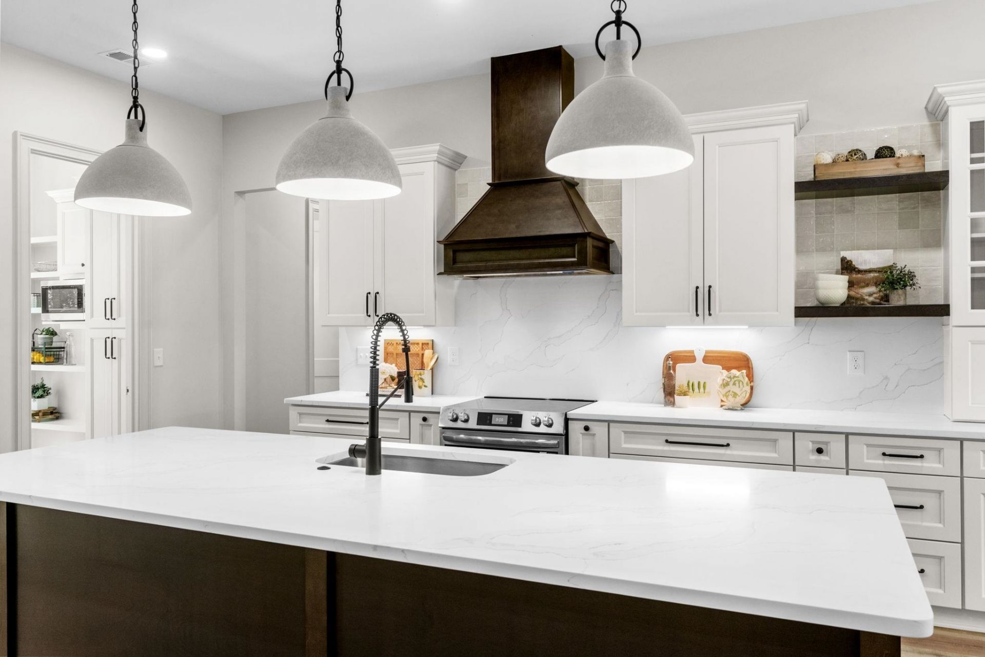 1309 Spinnaker Dr. Photo 15