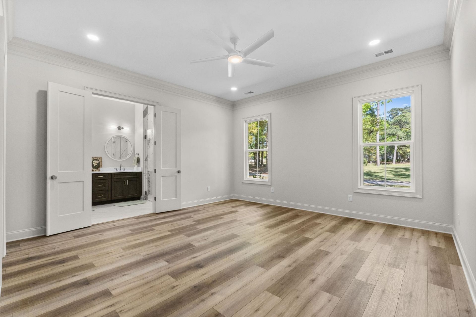 1309 Spinnaker Dr. Photo 26