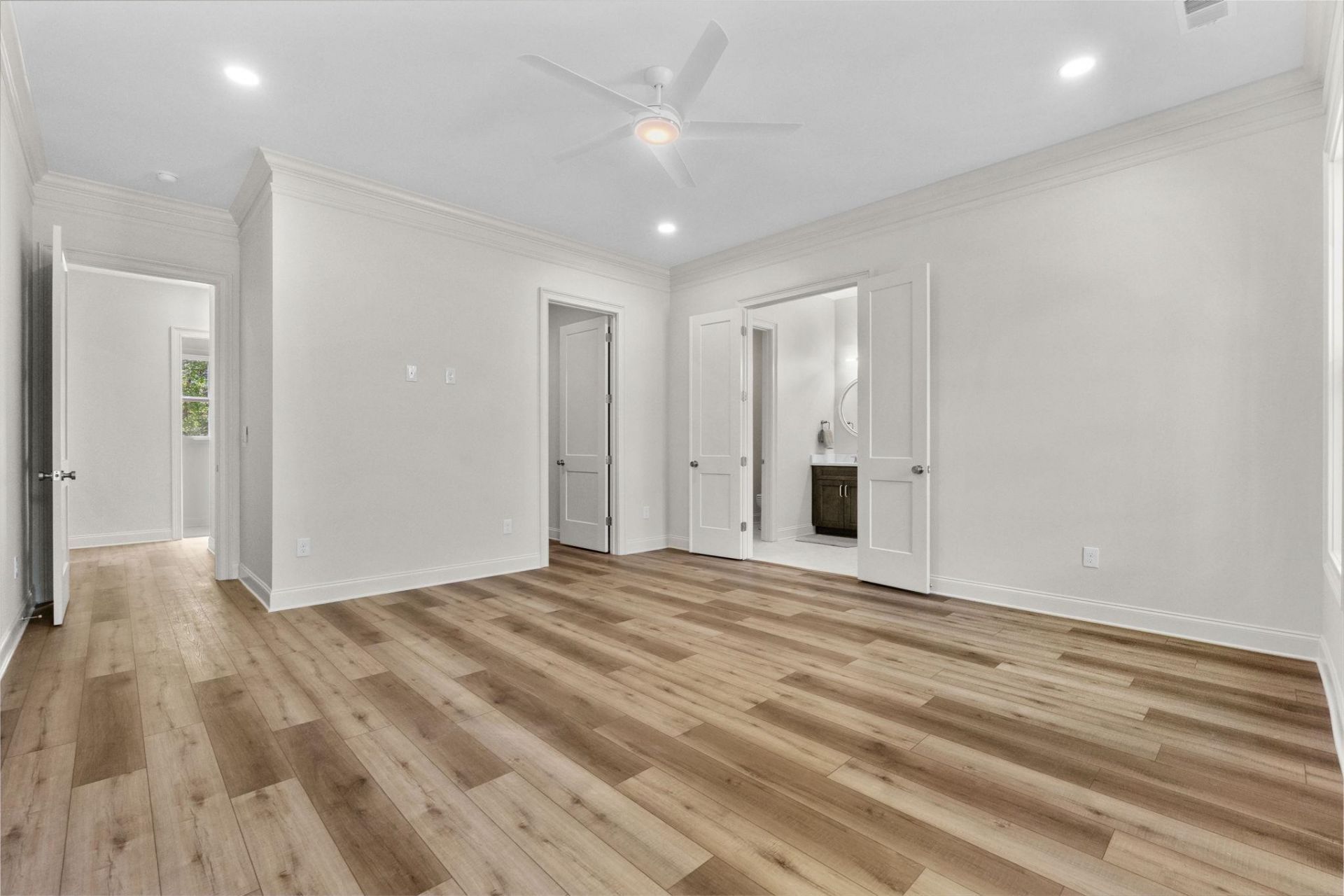 1309 Spinnaker Dr. Photo 27