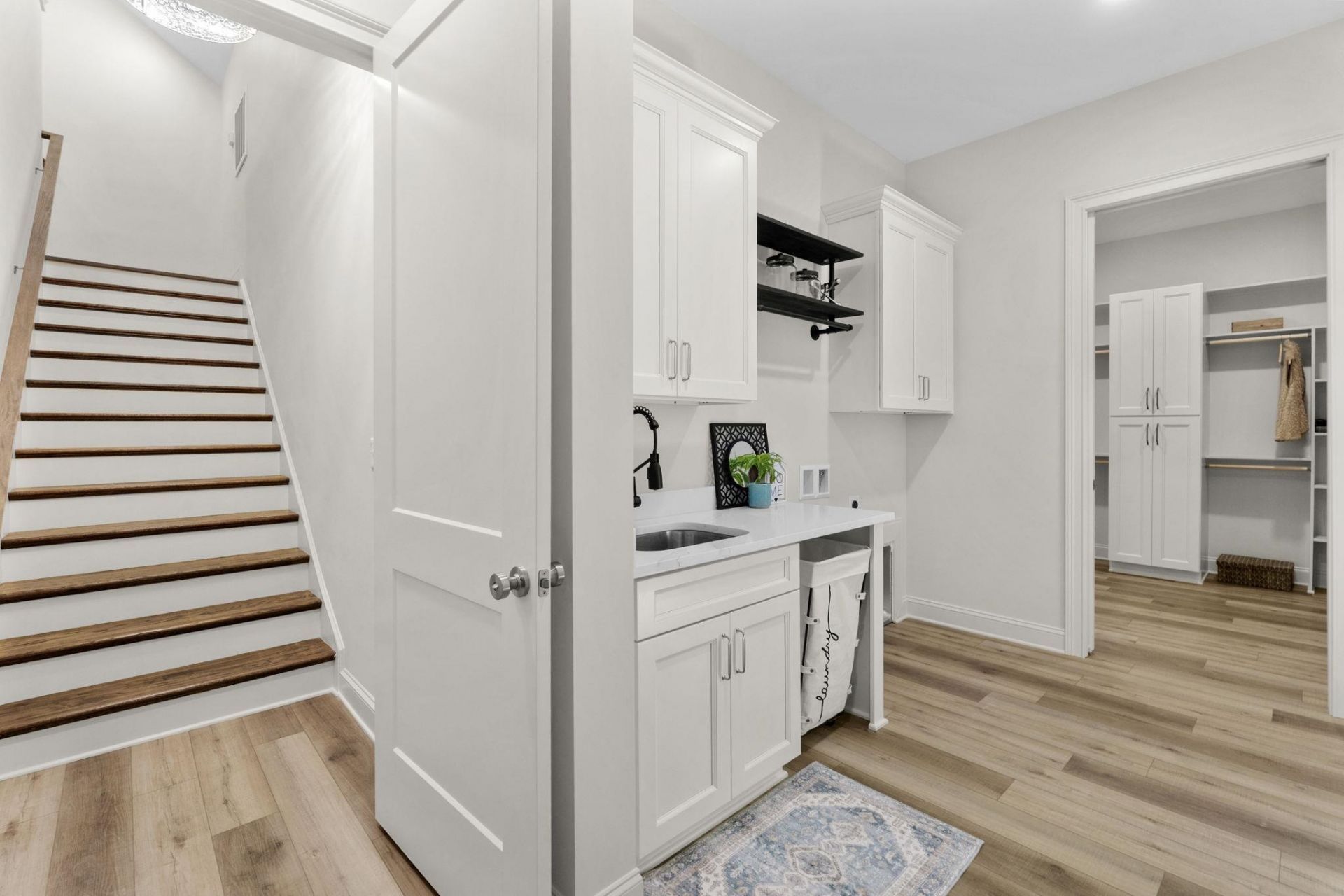 1309 Spinnaker Dr. Photo 43