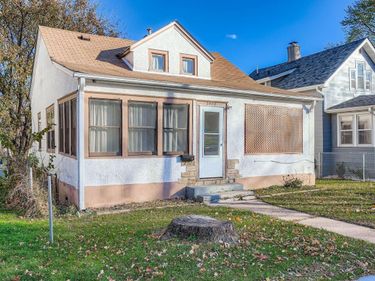 2922 Sheridan Avenue N, Minneapolis, MN 55411