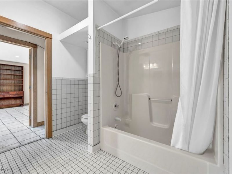 557 Ladyne Avenue NW, Bolivar, OH 44612 Photo 15