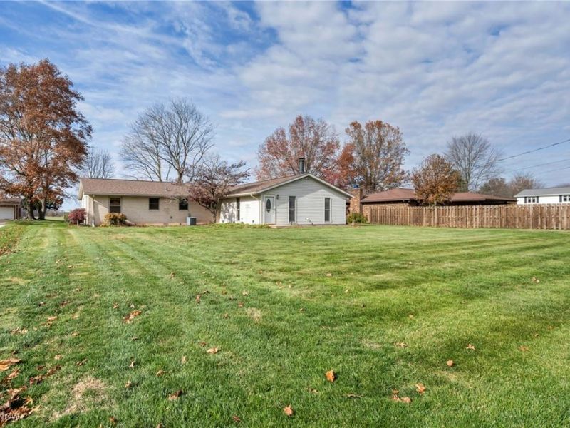 557 Ladyne Avenue NW, Bolivar, OH 44612 Photo 30