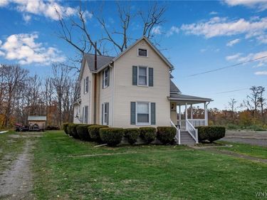 2088 Lockport Olcott Road W, Burt, NY 14028