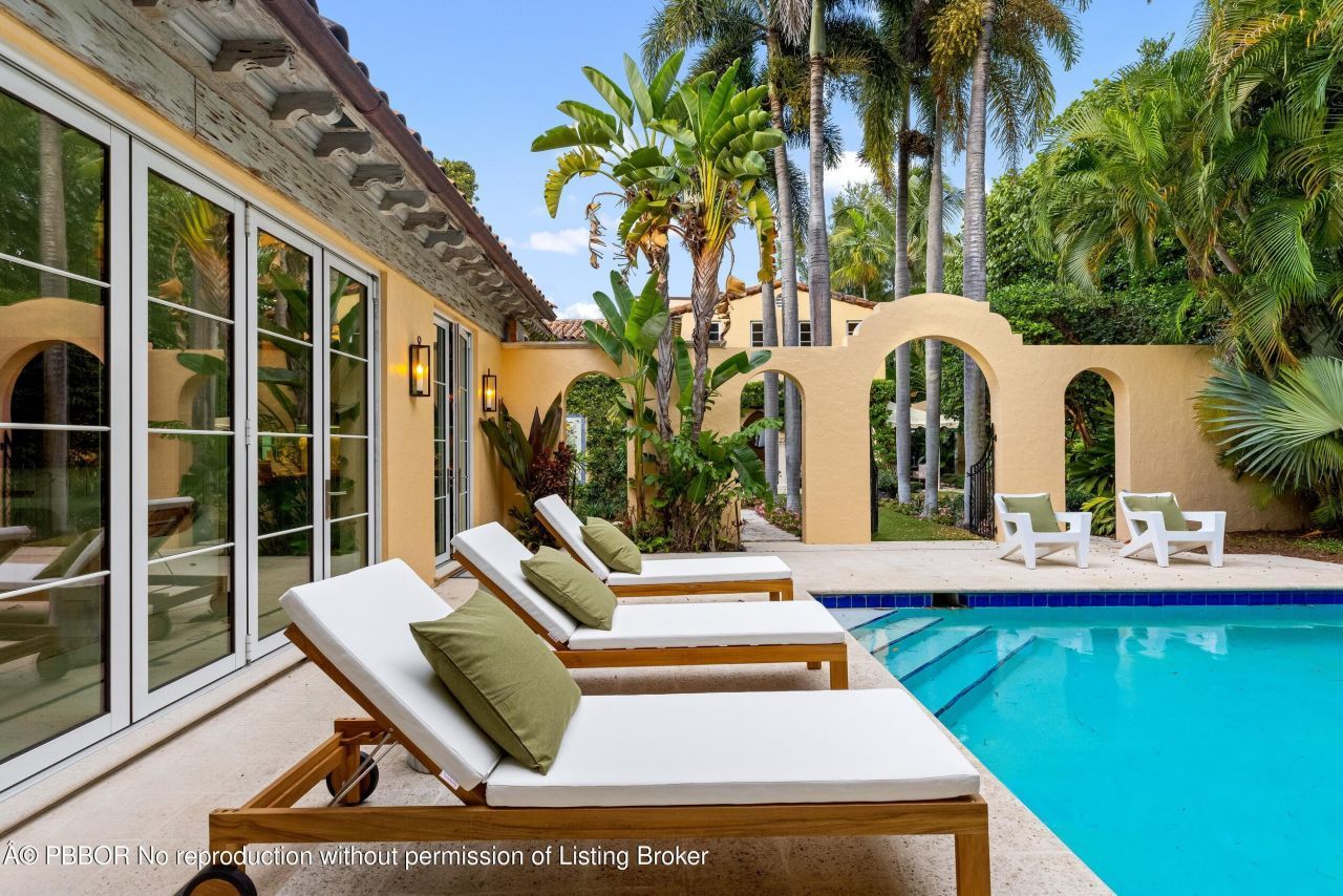 124 Brazilian Avenue, Palm Beach, FL 33480 Photo