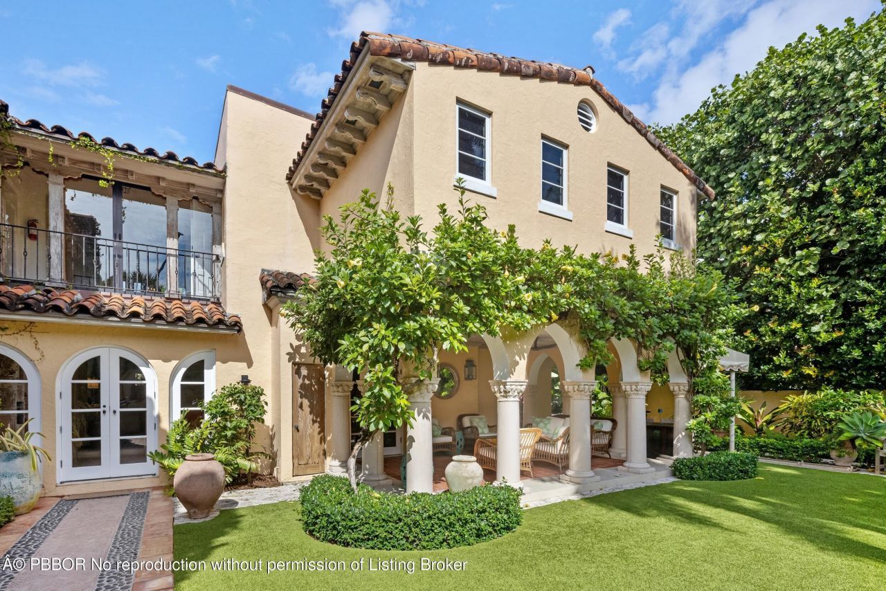 124 Brazilian Avenue, Palm Beach, FL 33480 Photo