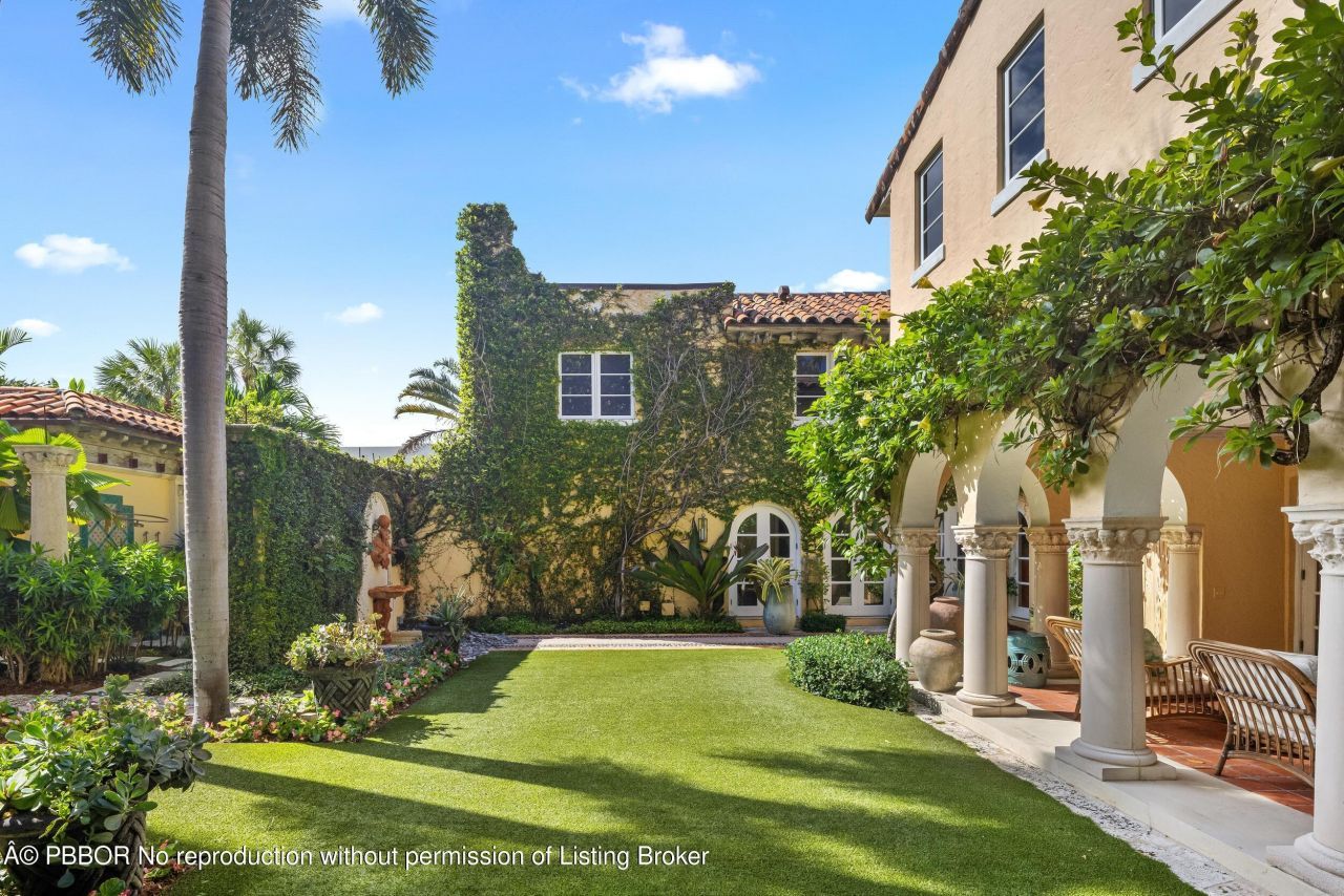 124 Brazilian Avenue, Palm Beach, FL 33480 Photo