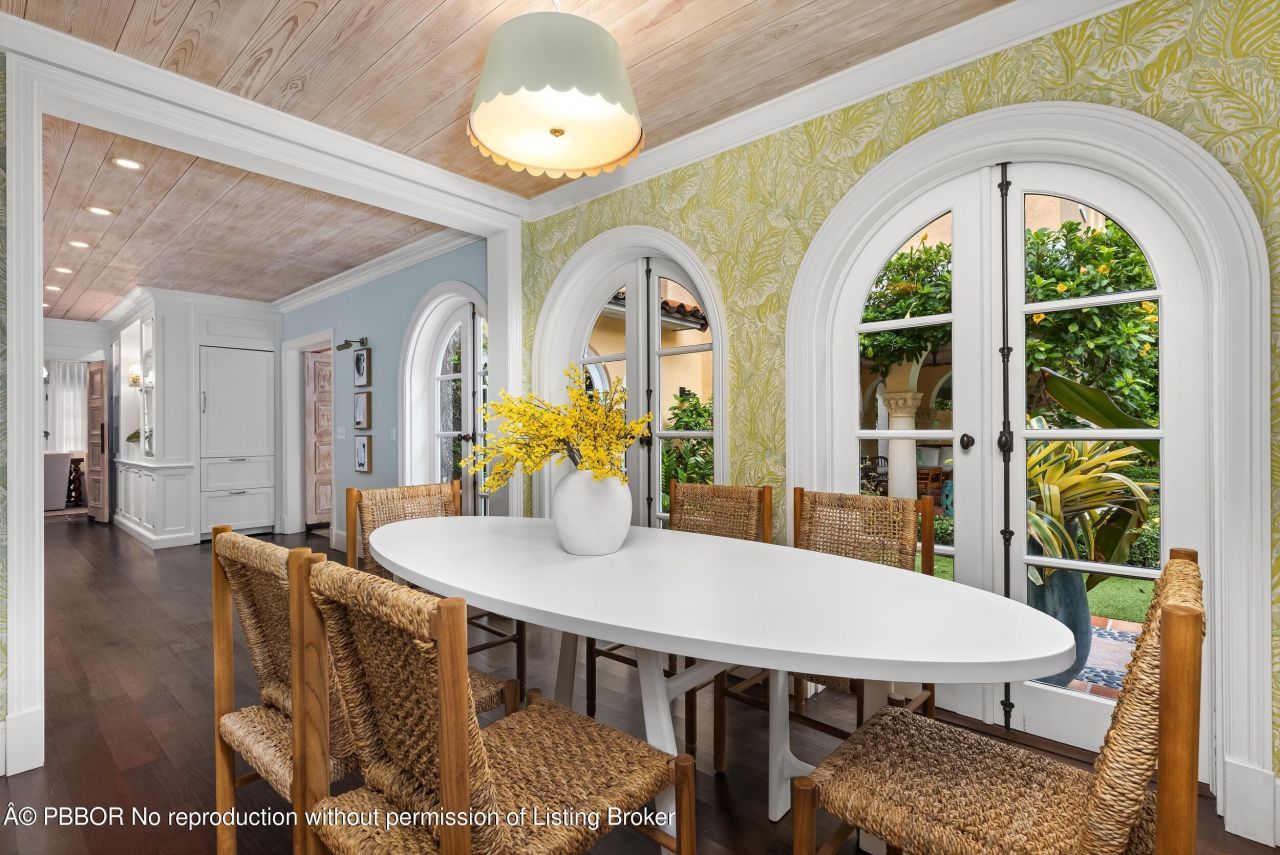 124 Brazilian Avenue, Palm Beach, FL 33480 Photo