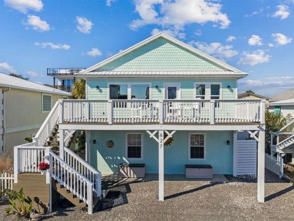 627 N FLETCHER Avenue, Fernandina Beach, FL 32034