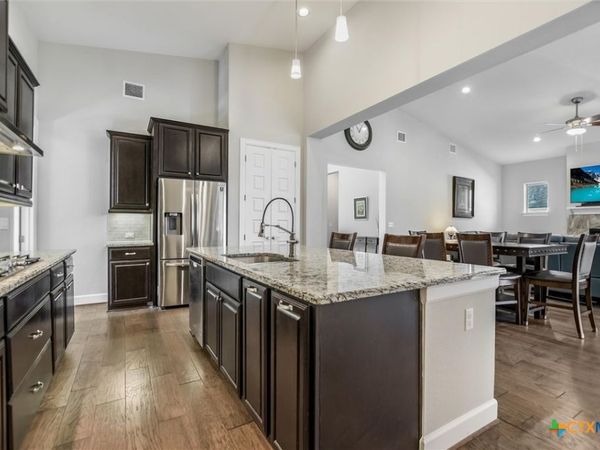 804 Dancing Oak Lane, San Marcos, TX 78666