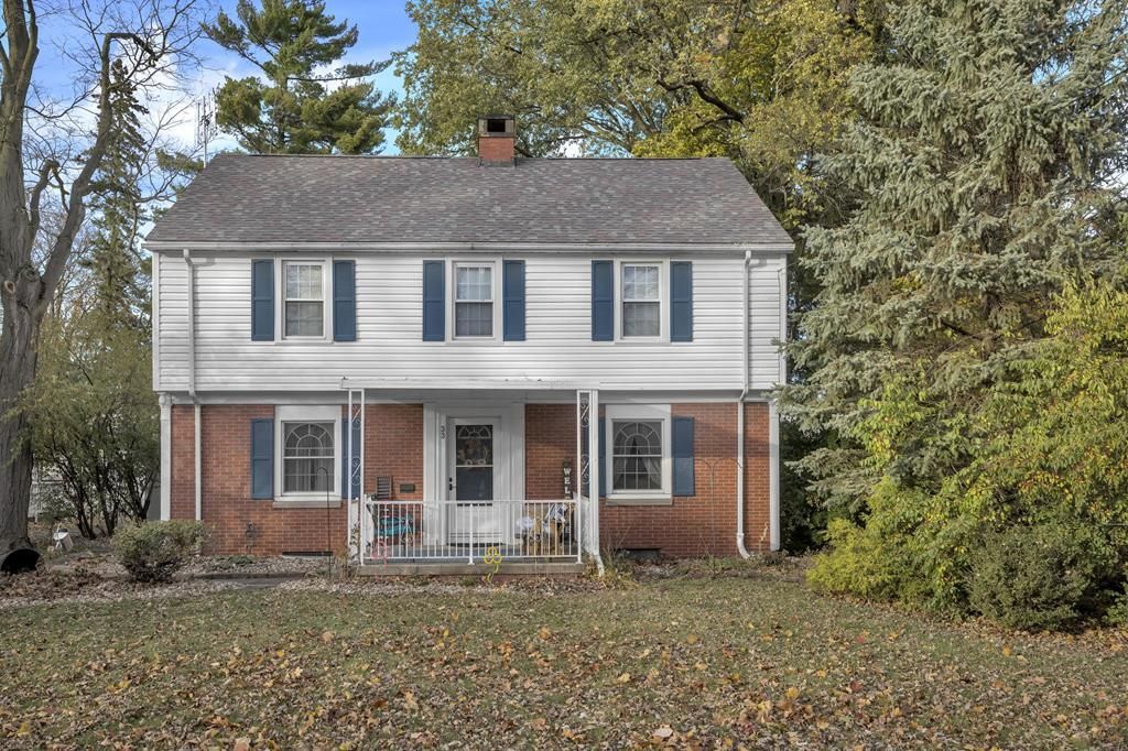 33 Grand Boulevard, Shelby, OH 44875 Main Photo