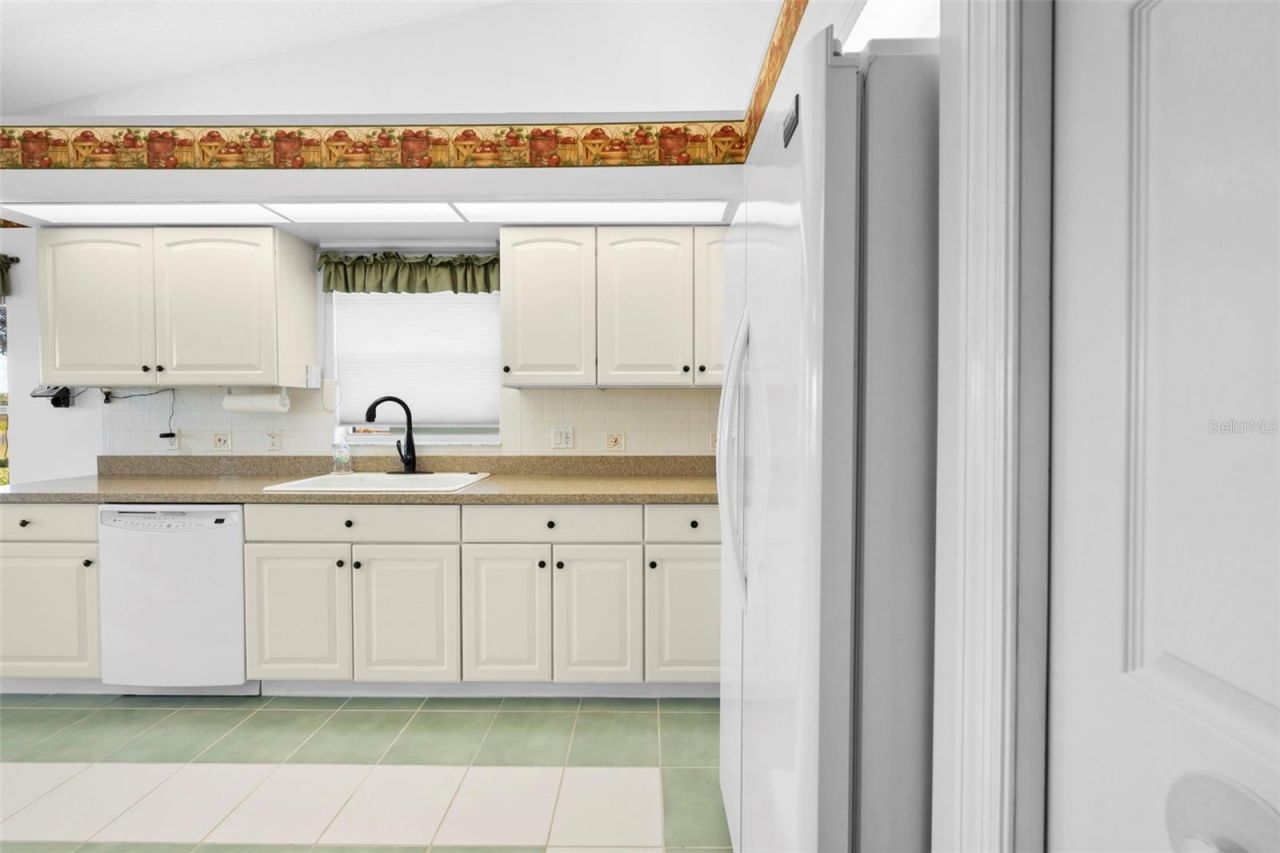 11231 Sun Tree Road, Hudson, FL 34667 Photo