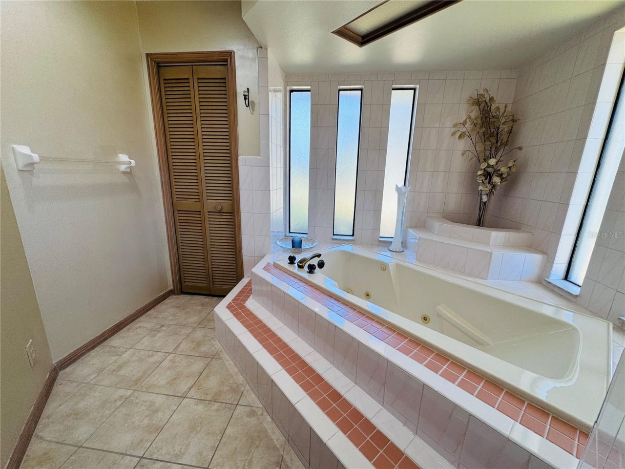 2949 Sunset Point Road, Clearwater, FL 33759 Photo