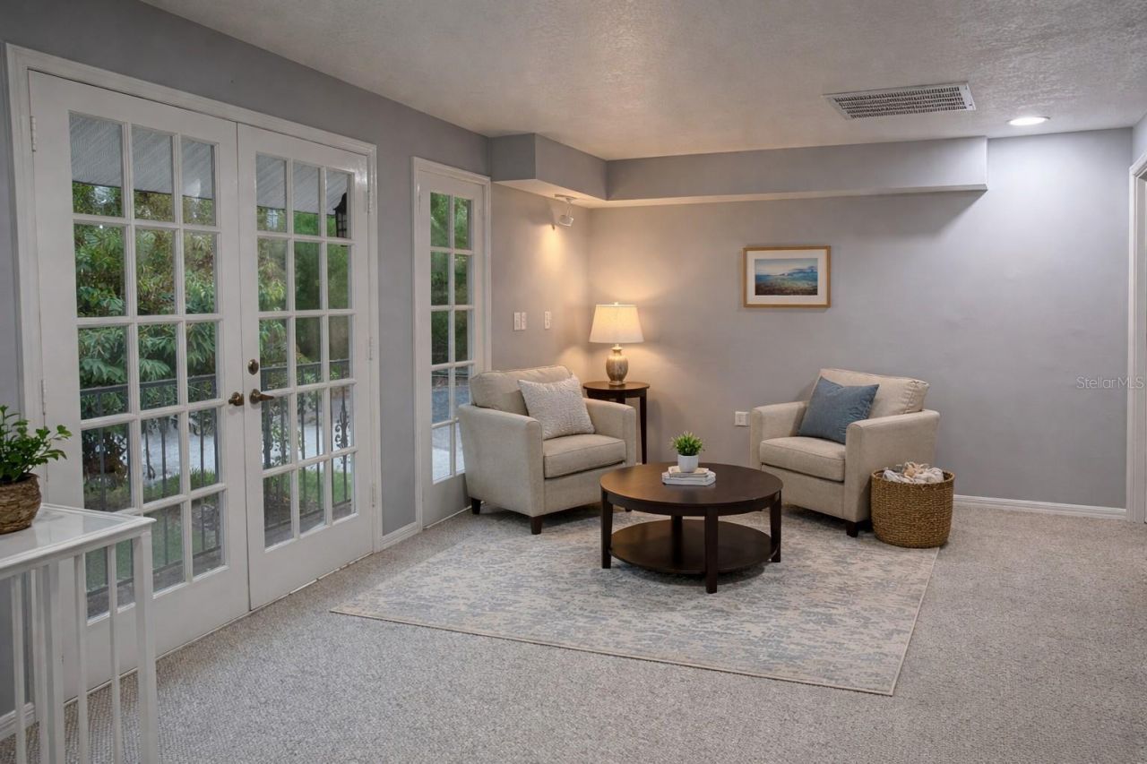 7201 Hodgewood Court, Tampa, FL 33614 Photo