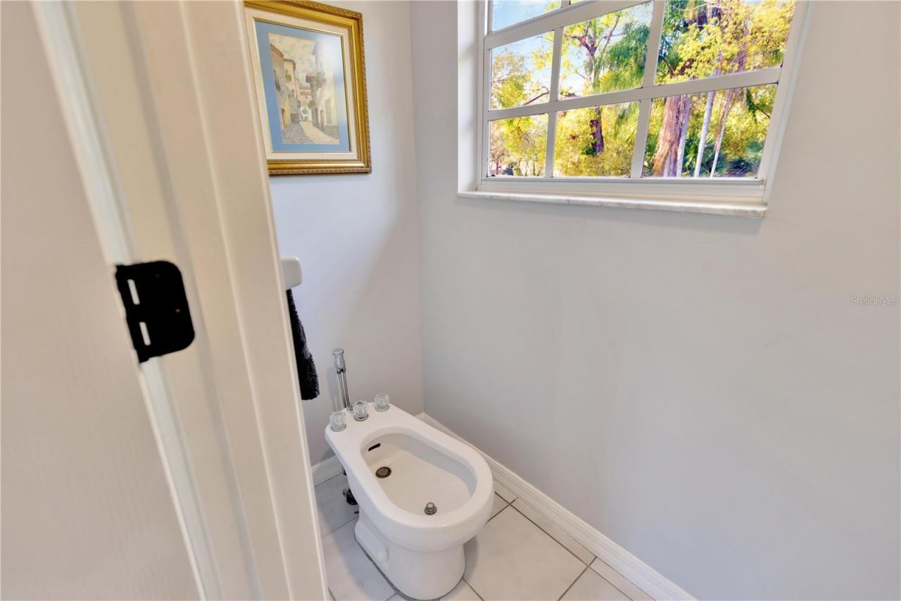 7201 Hodgewood Court, Tampa, FL 33614 Photo