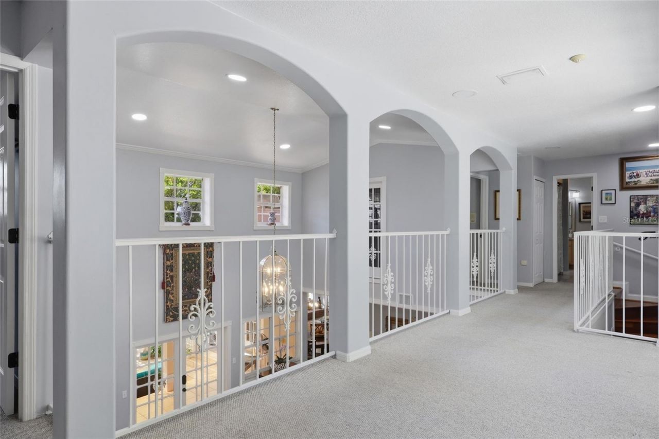 7201 Hodgewood Court, Tampa, FL 33614 Photo