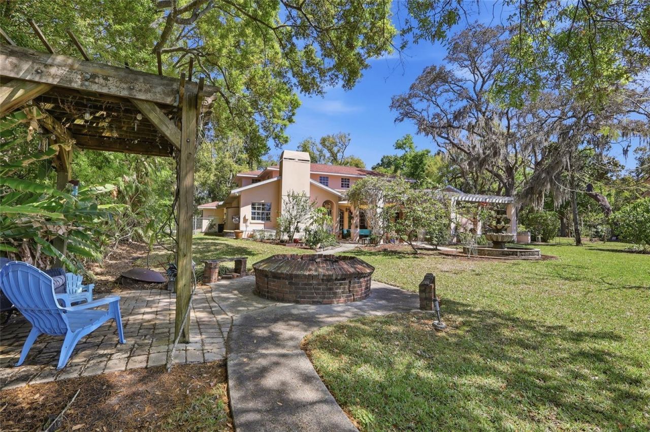 7201 Hodgewood Court, Tampa, FL 33614 Photo