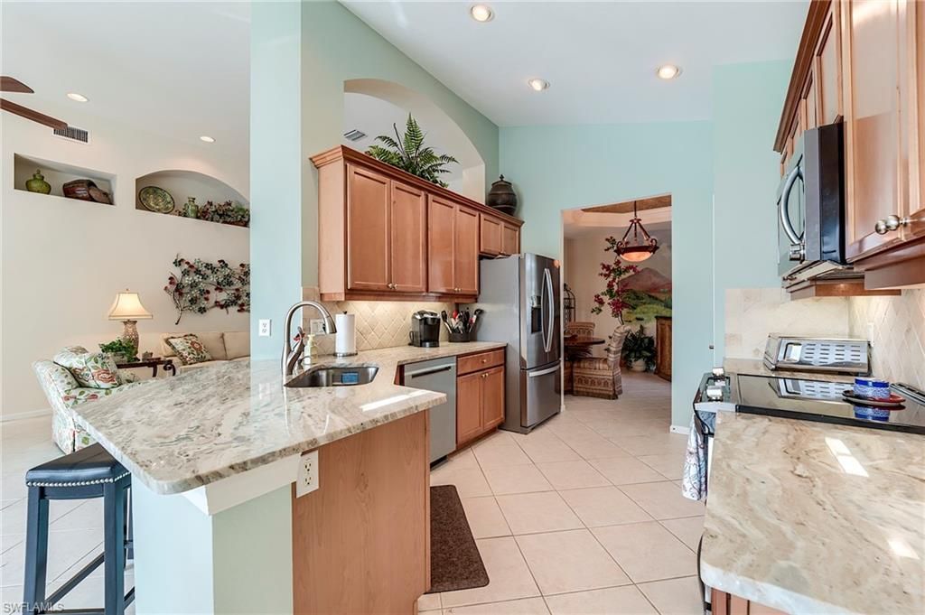 9111 Palmetto Ridge Dr, Unit 201, Estero, FL 34135 Photo