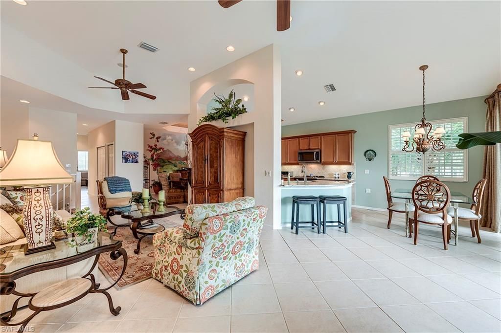 9111 Palmetto Ridge Dr, Unit 201, Estero, FL 34135 Photo