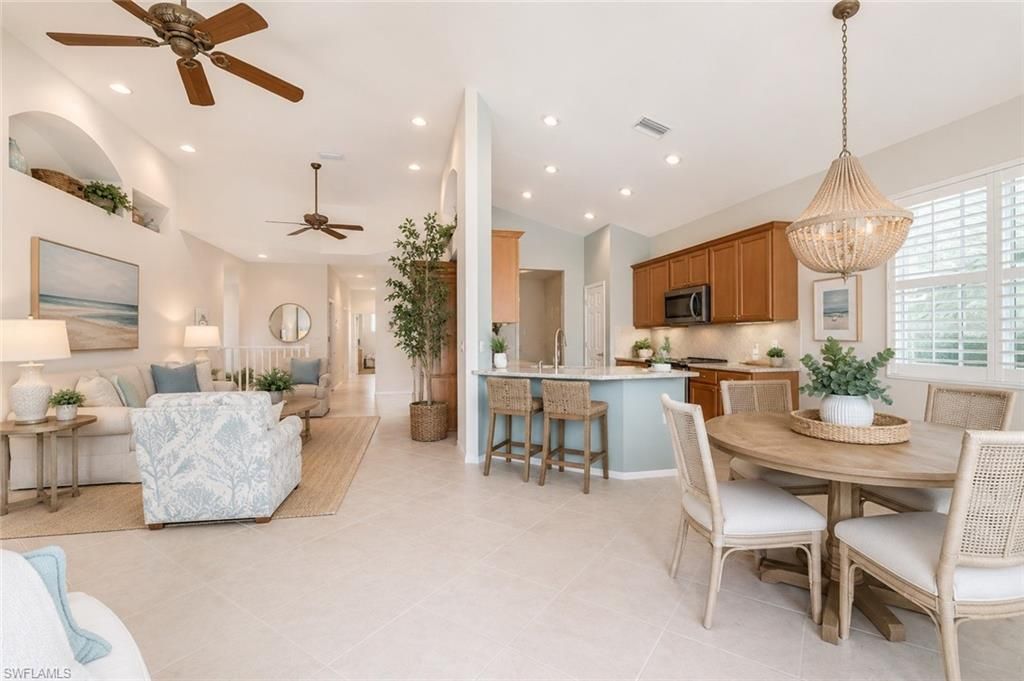 9111 Palmetto Ridge Dr, Unit 201, Estero, FL 34135 Photo