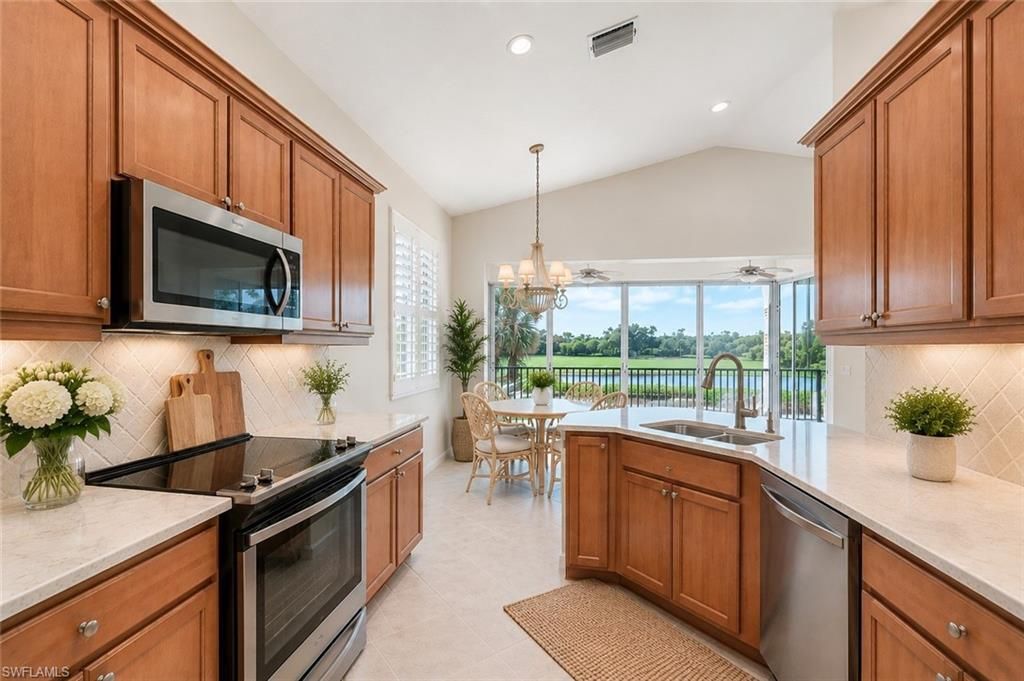 9111 Palmetto Ridge Dr, Unit 201, Estero, FL 34135 Photo