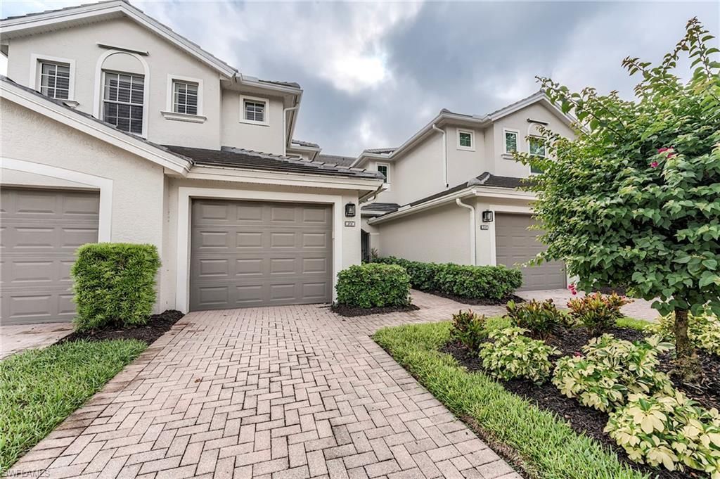 9111 Palmetto Ridge Dr, Unit 201, Estero, FL 34135 Photo