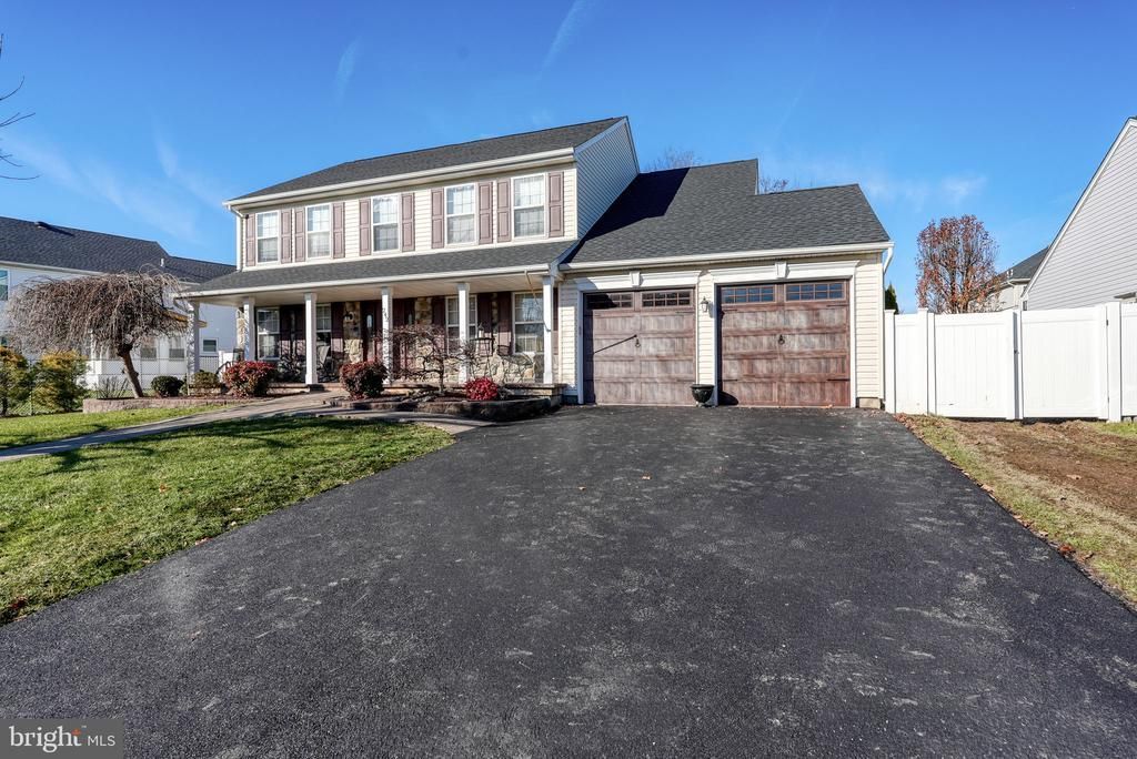 242 Snapdragon Street, Warrington, PA 18976 Main Photo