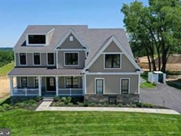 111 LEXINGTON MANOR, GLENMOORE, PA 19343