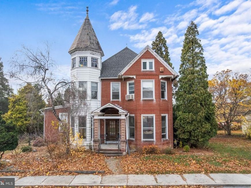 47 Cherry Street, Walnutport, PA 18088 Main Photo