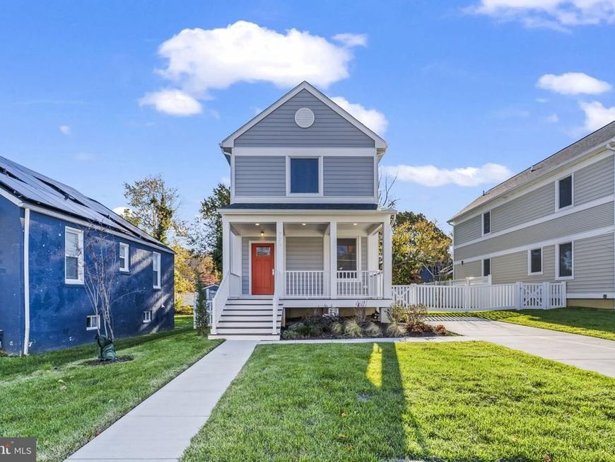 725 60th Place, Capitol Heights, MD 20743 Main Photo