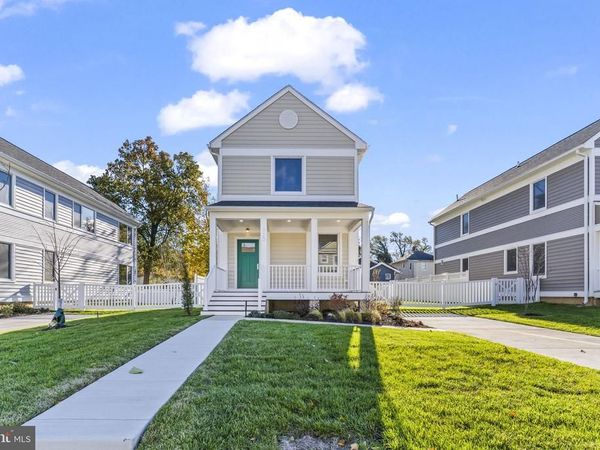 723 60TH PLACE, CAPITOL HEIGHTS, MD 20743