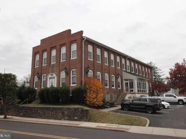 21 E LINCOLN AVENUE, HATFIELD, PA 19440