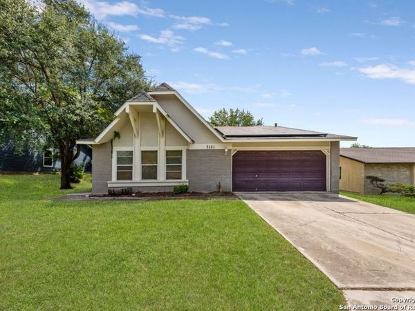7131 apache, Converse, TX 78109
