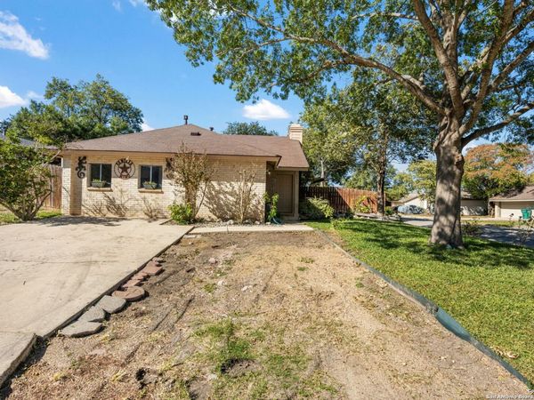 8423 Clear Meadow, Converse, TX 78109