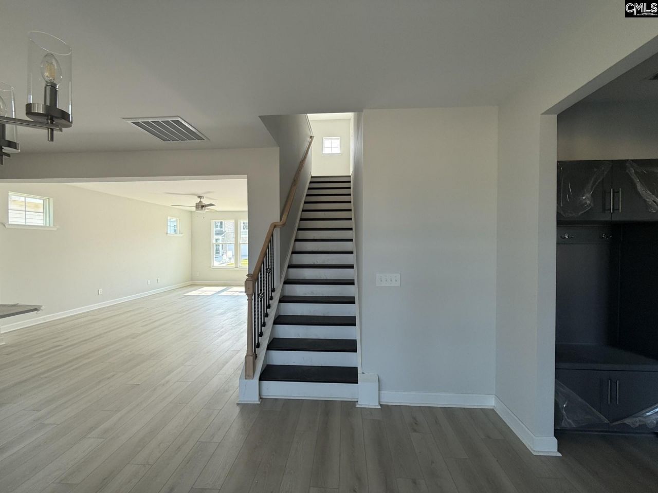 329 Haflinger Lane Photo 7