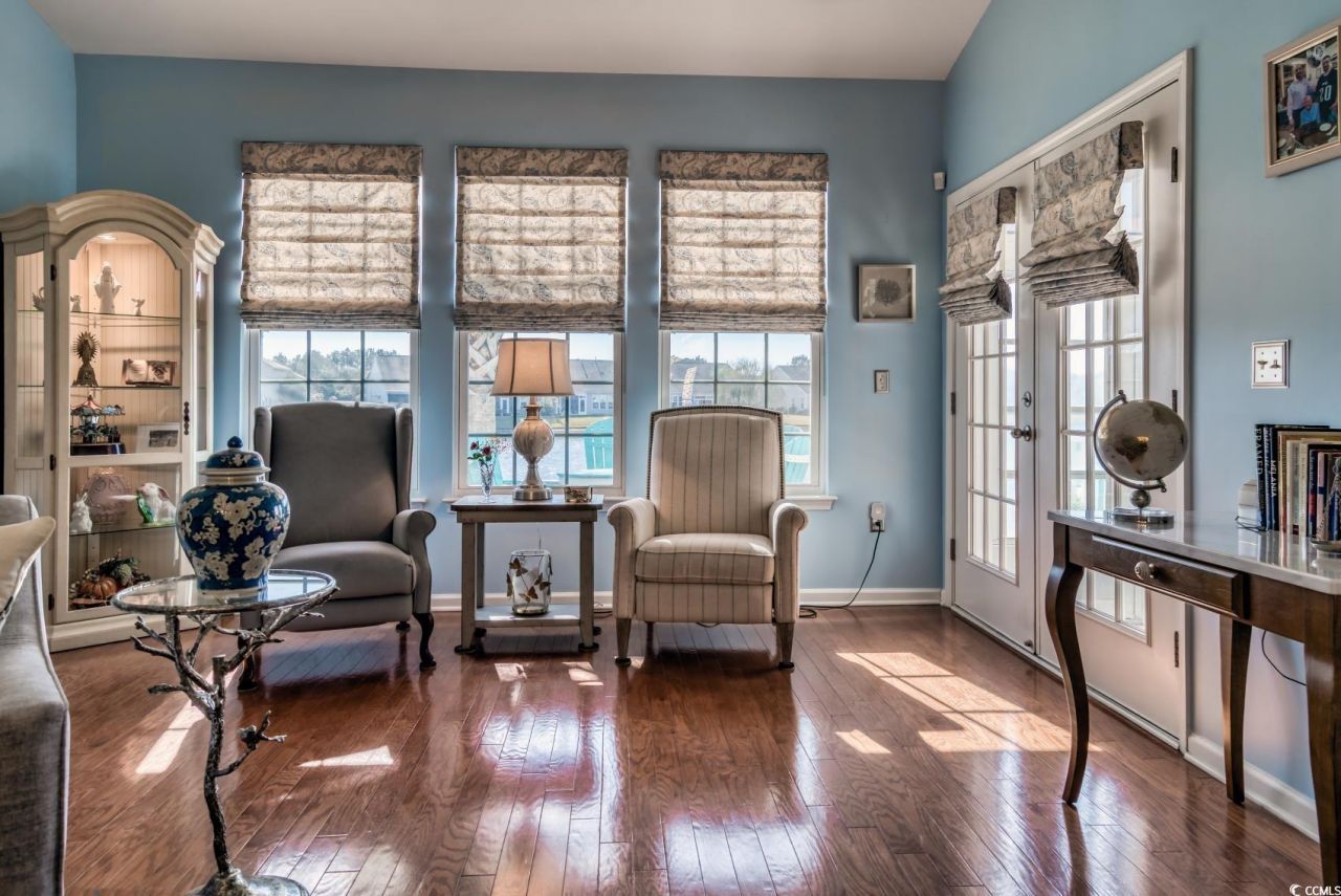 153b Parmelee Dr. Photo 16